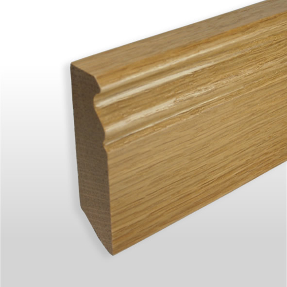 Plinthe en bois véritable profil Berlin 80mm chêne laqué