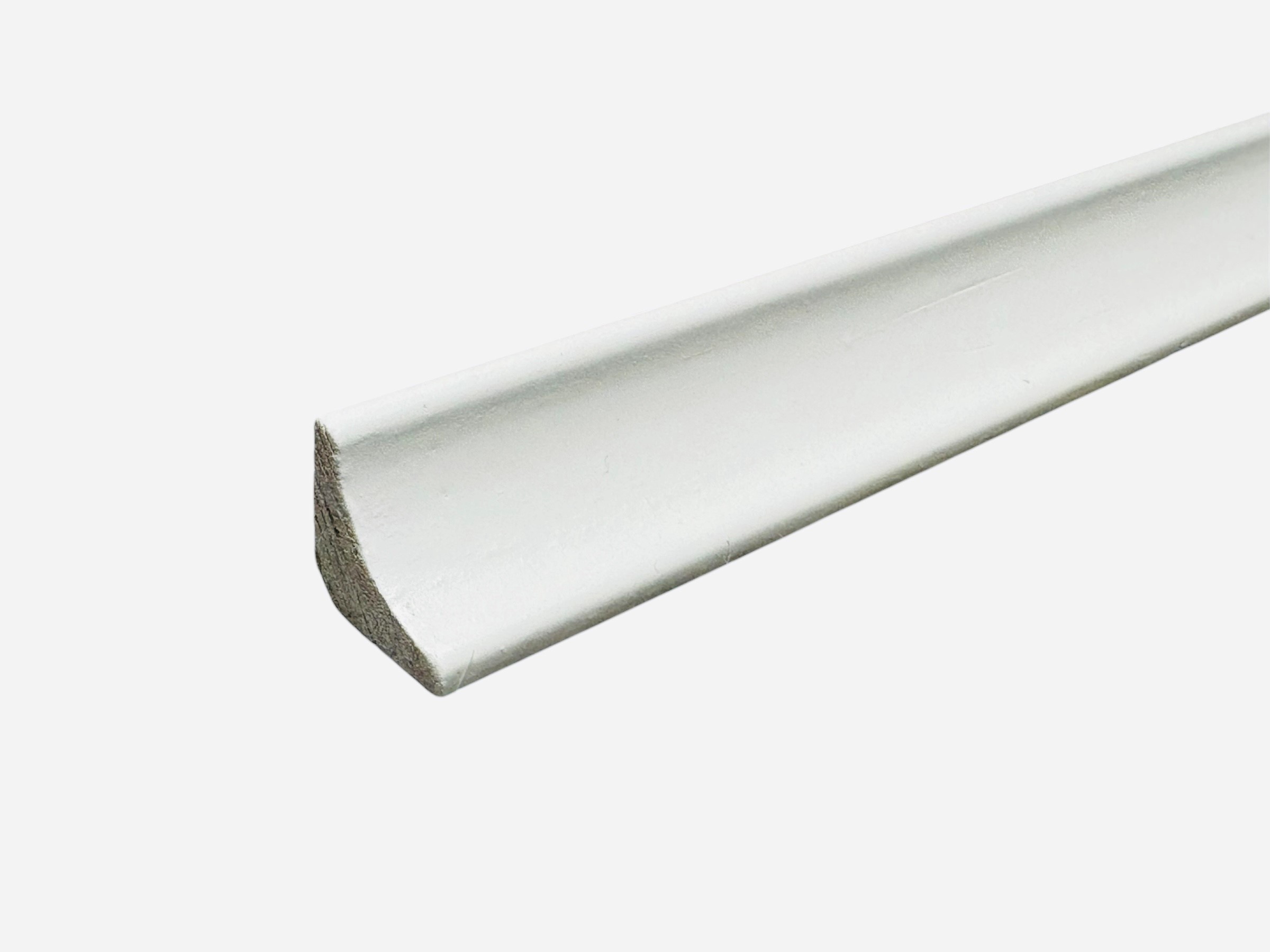 Plinthe de gorge creuse en Véritable bois 14 x 14 mm laqué blanc