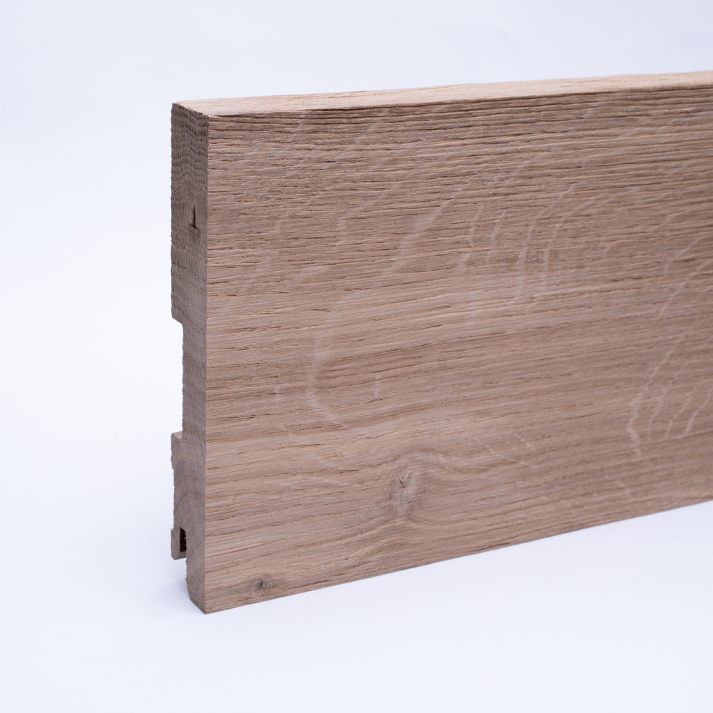 Plinthe en bois véritable carré 120mm chêne naturel