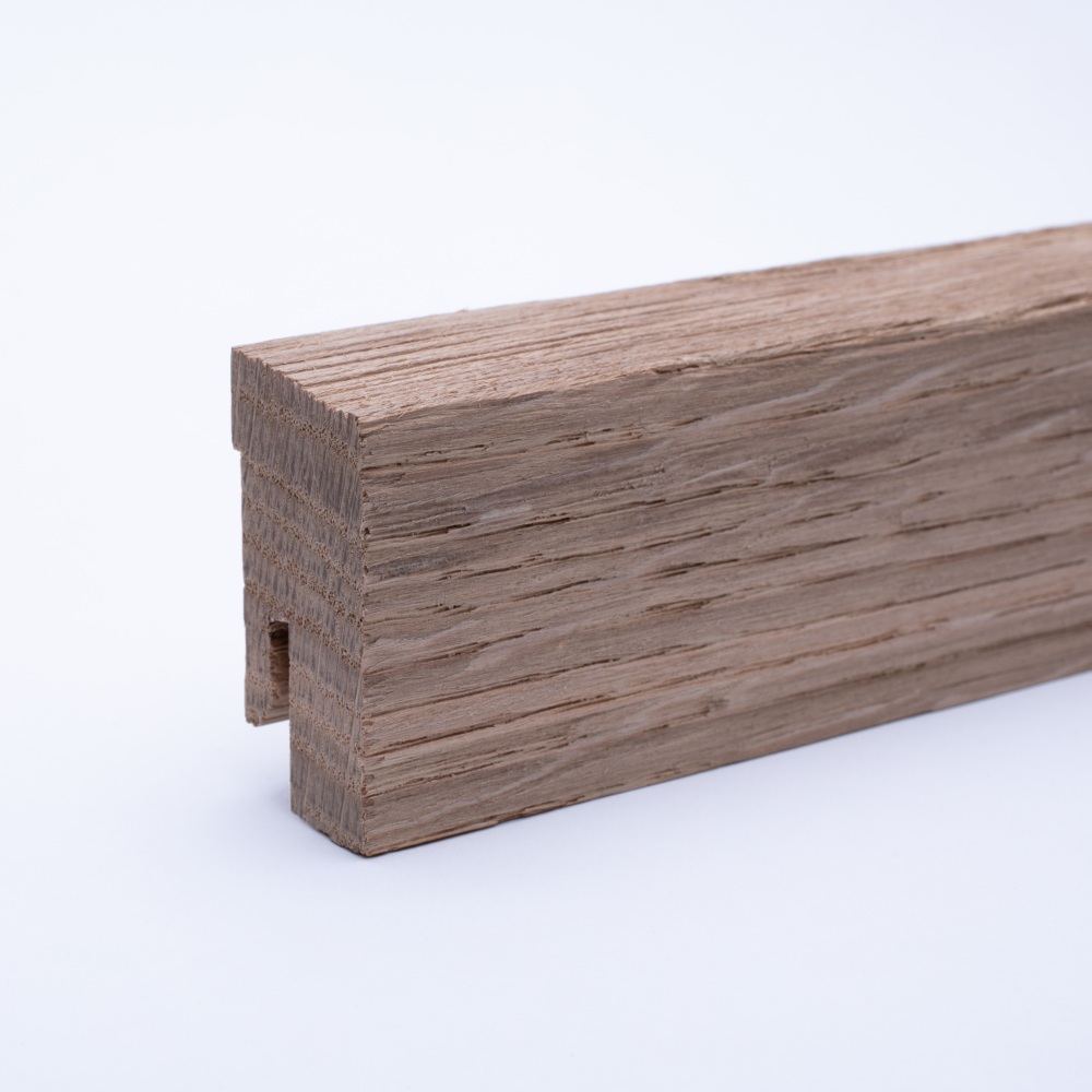 Plinthe en bois véritable avec à bord biseauté 40 mm chêne naturel