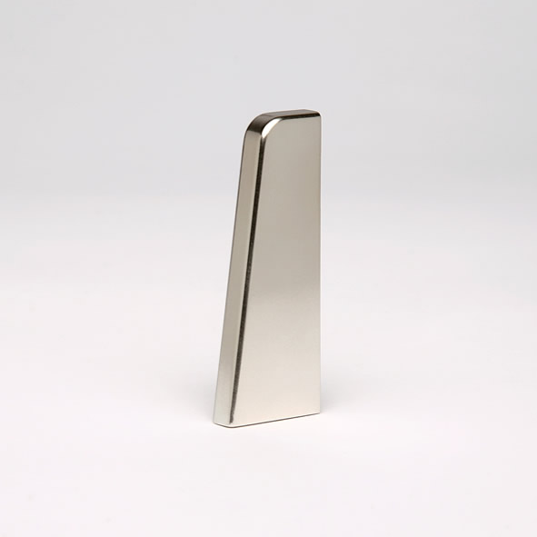 Abschluss rechts 60mm Edelstahl / Titan