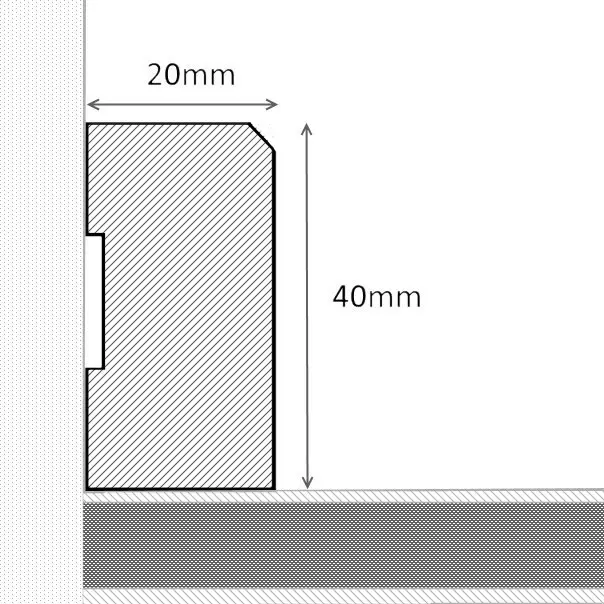 Massivholz-Sockelleiste 40mm gefaste Vorderkante - Eiche gebürstet und geölt