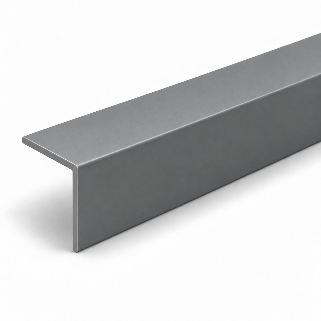 Cornière de protection d'angle 30 x 30 x 2 500 mm, PVC gris