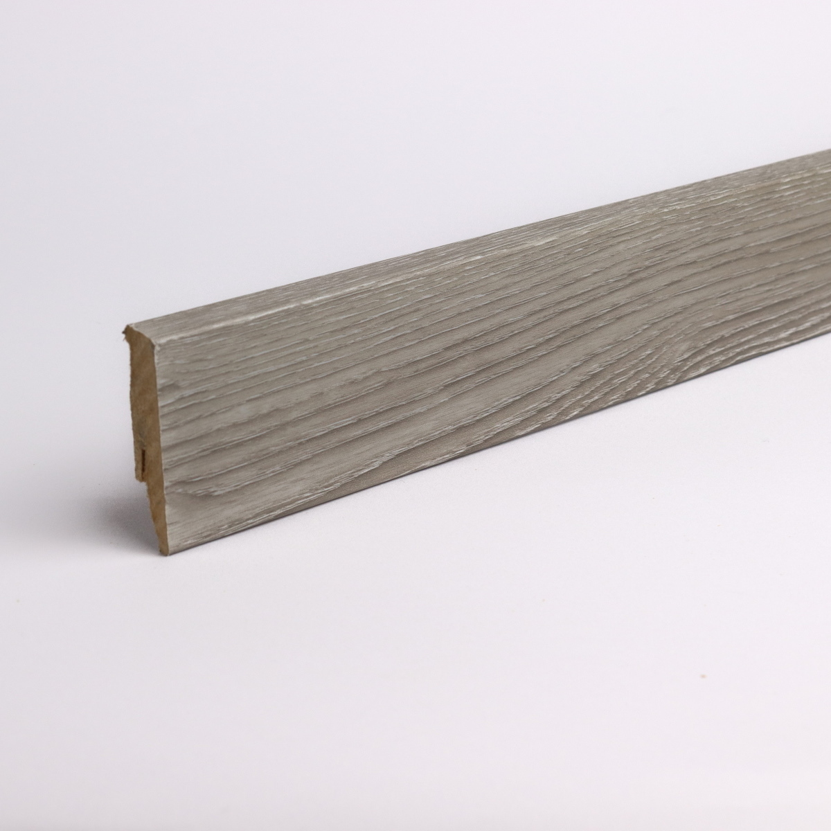 Plinthe aspect bois 60 mm le chêne gris