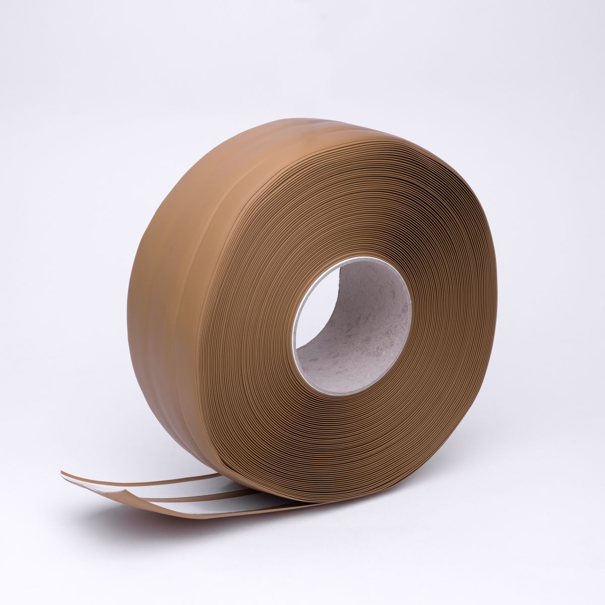 Plinthe souple brun clair 50 x 15mm