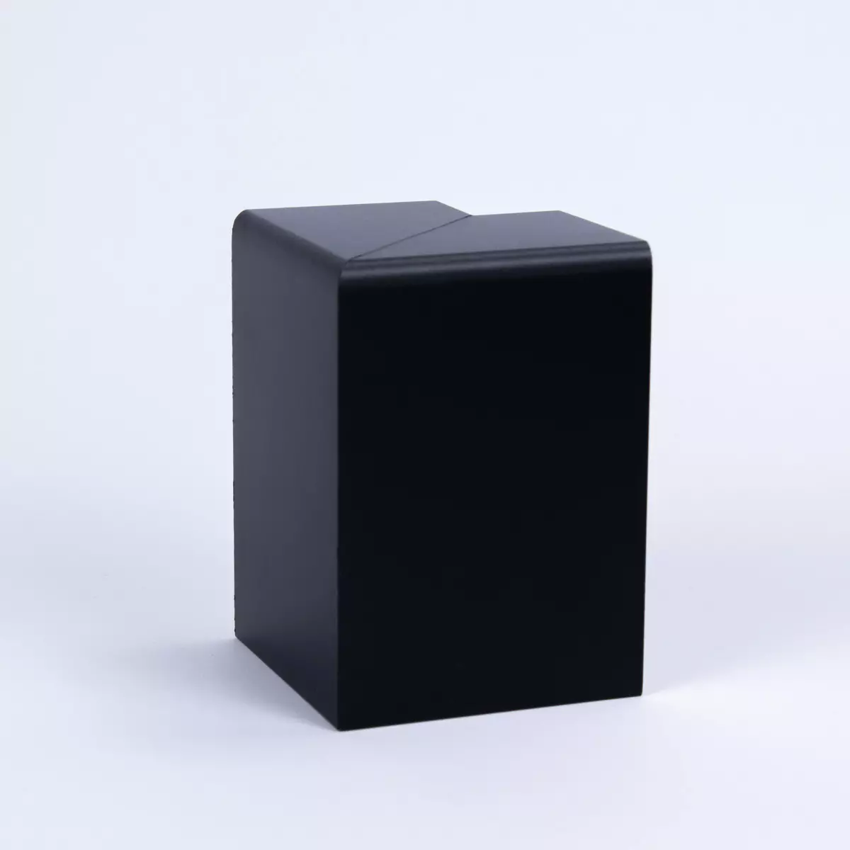 Aussenecke für Heizungsrohrverkleidung 120 mm Schwarz