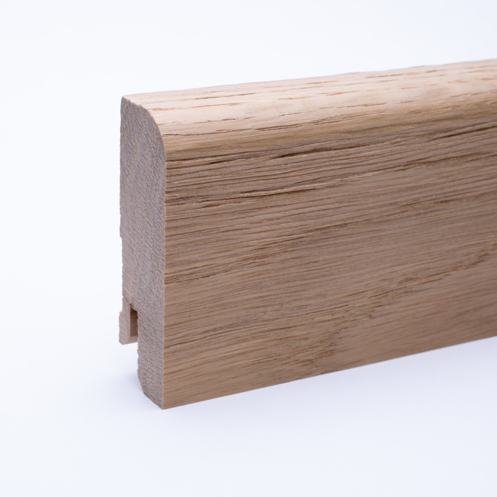 Plinthe en bois massif 60 mm avec bord avant arrondi - Chêne brossé et verni