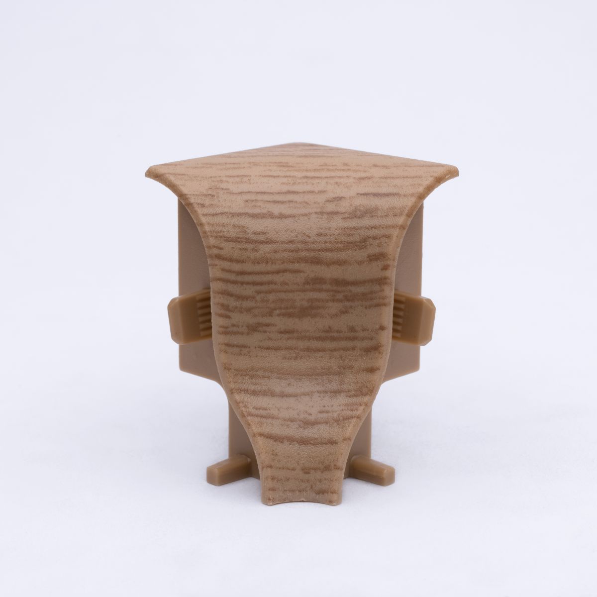 Angle intérieur chêne