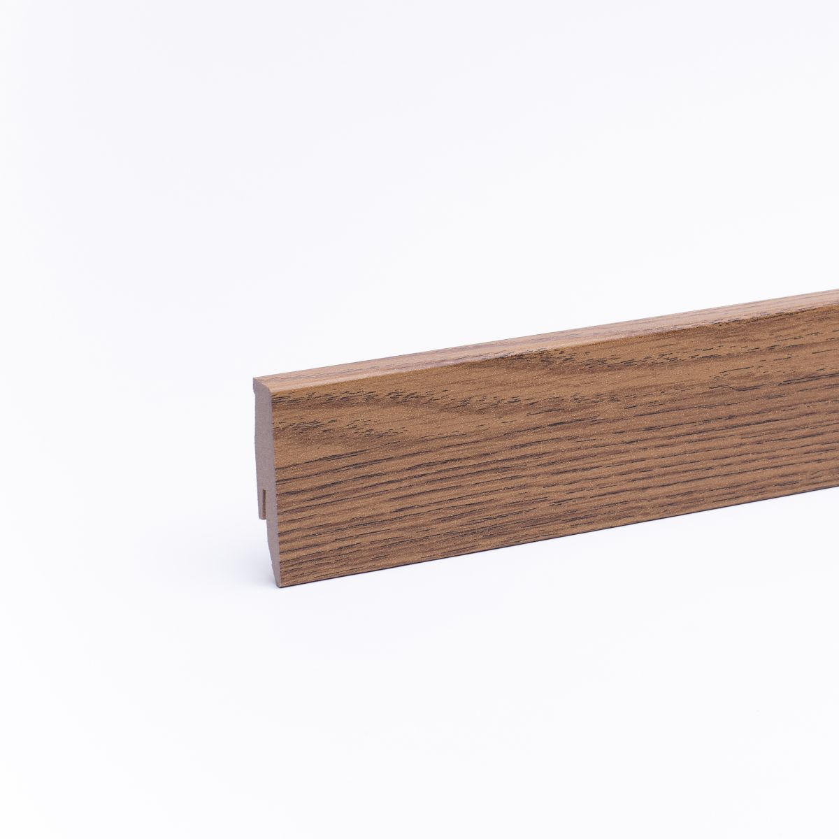 Plinthe aspect bois 60 mm chêne teint