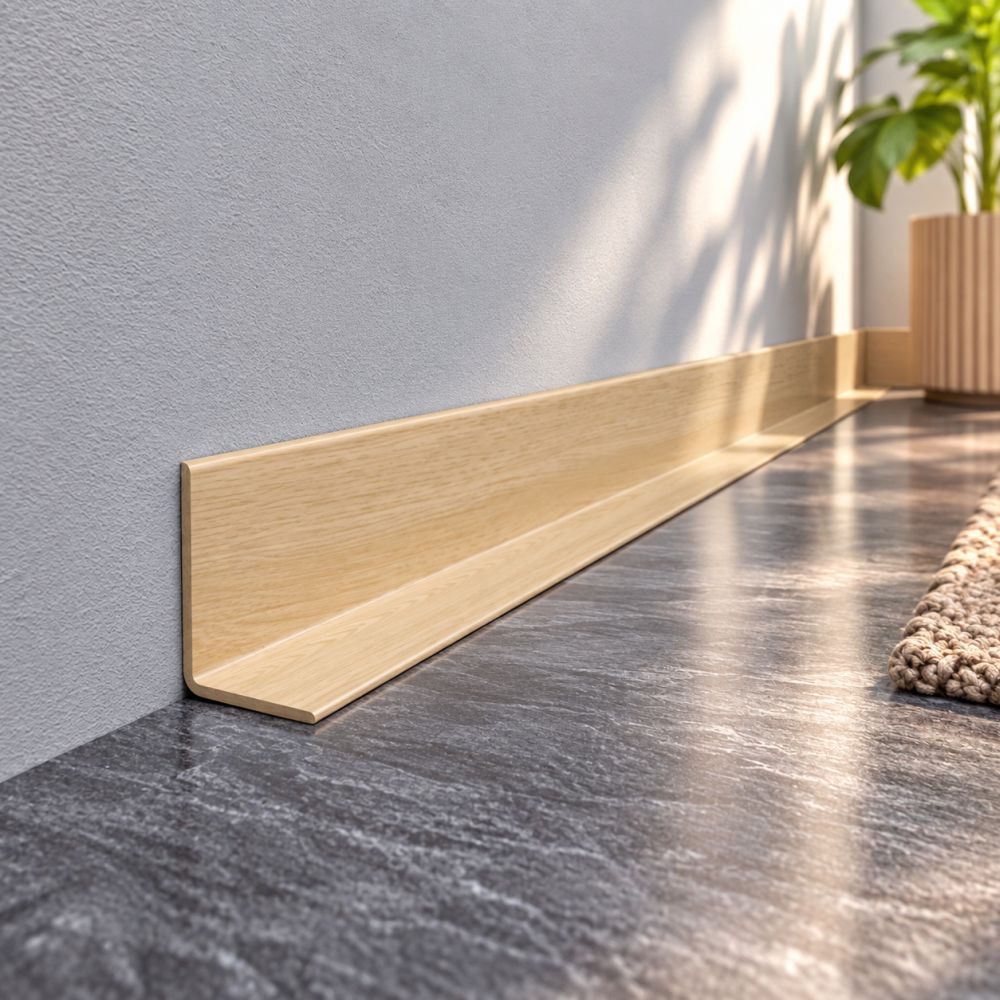 Plinthe souple Pin 32 x 23mm