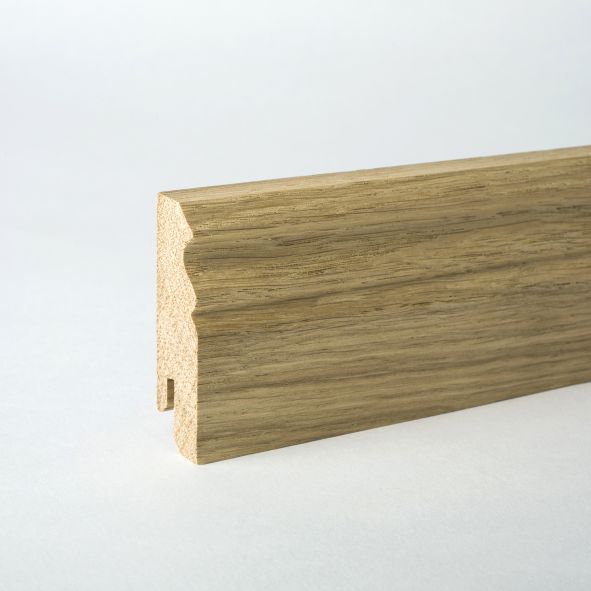 Plinthe en bois véritable profil Berlin 80 mm chêne naturel