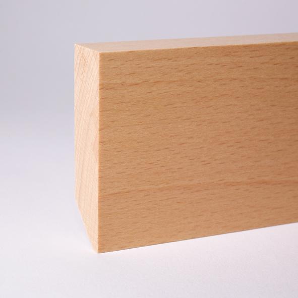 Plinthe en bois véritable carré 60 mm hêtre laqué