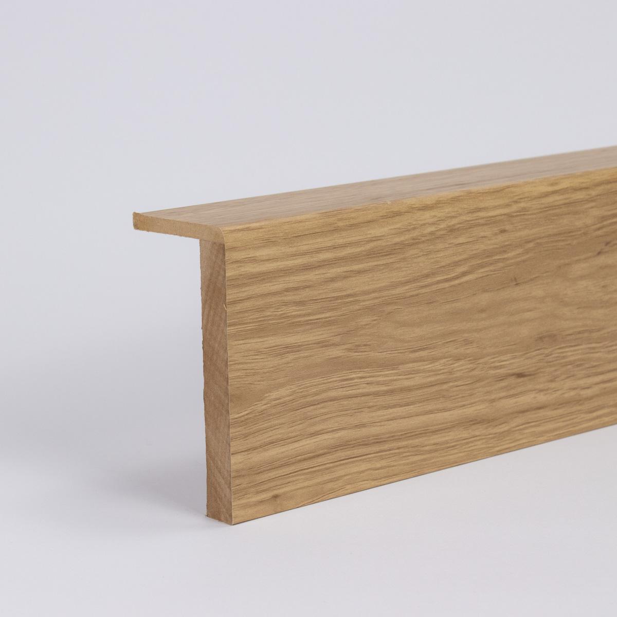 Plinthe tubulaire chêne naturel 120 x 60 x 2.400 mm