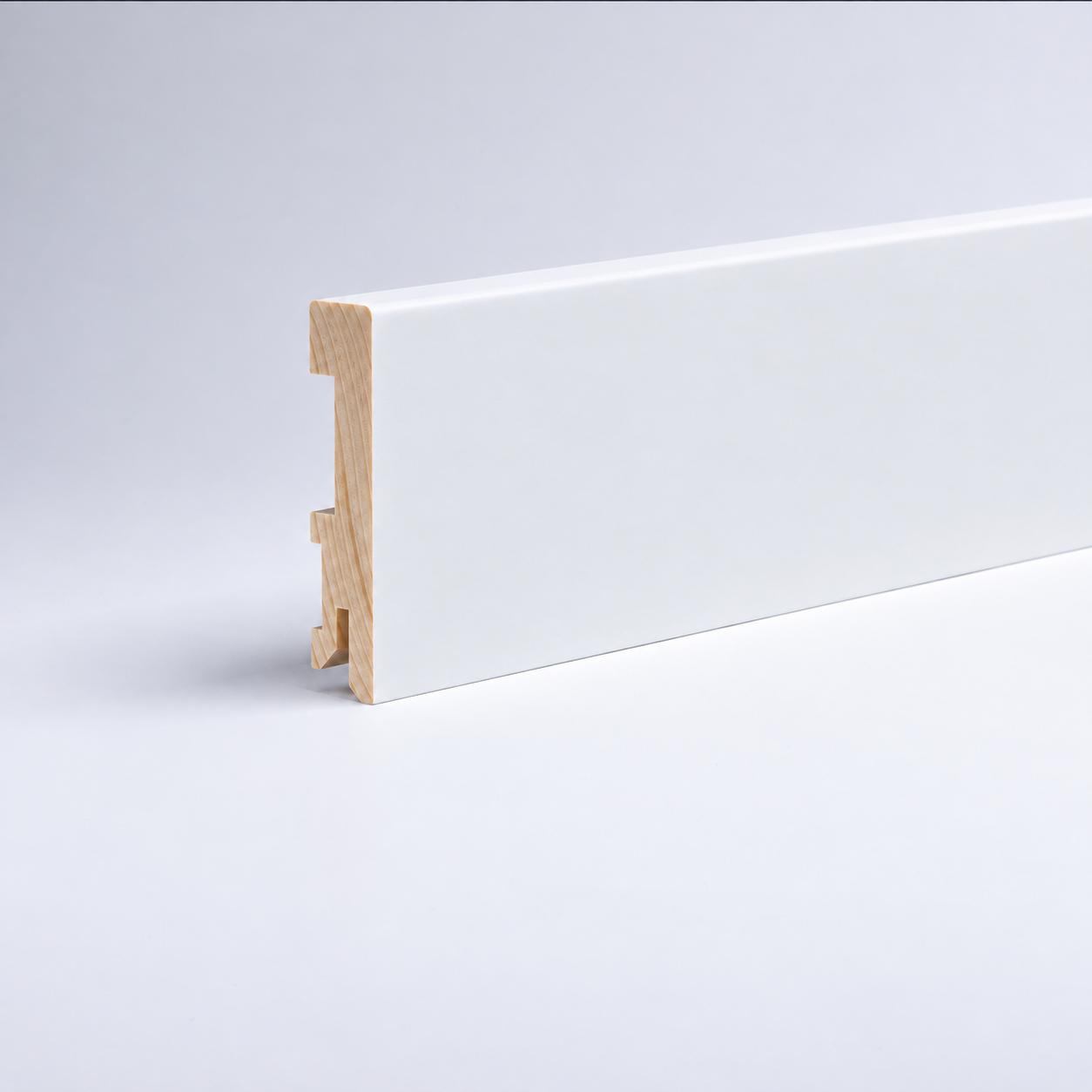 Plinthe en bois véritable avec à bord biseauté 80 x 15 mm R3 opaque blanc laqué RAL 9016