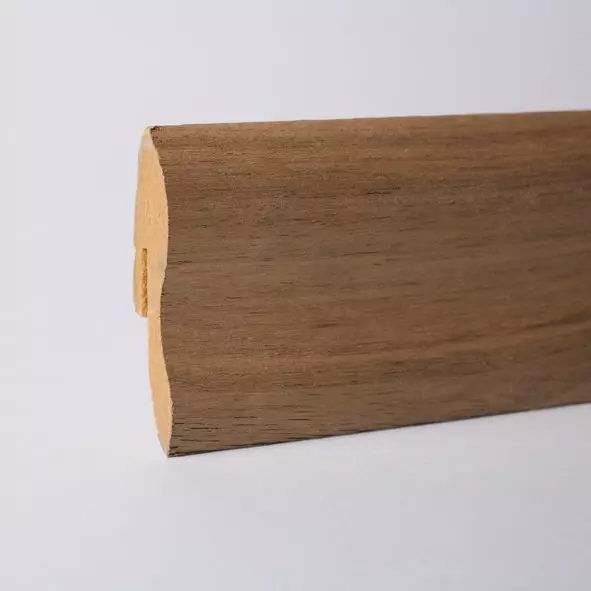 Furnier-Sockelleiste 40 mm Nussbaum roh