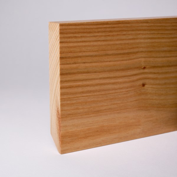 Plinthe carrée en bois massif 120 mm - cerisier verni