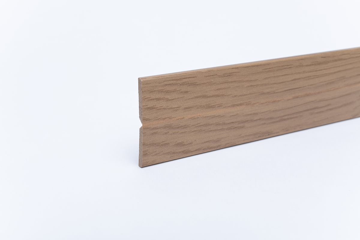 Knickleiste/Abschlusswinkel MDF Eiche natur 22 x 22 x 2600 mm