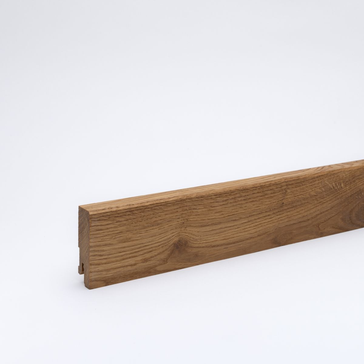 Plinthe en bois massif 60 x 16 mm chanfreinée - Chêne huilé