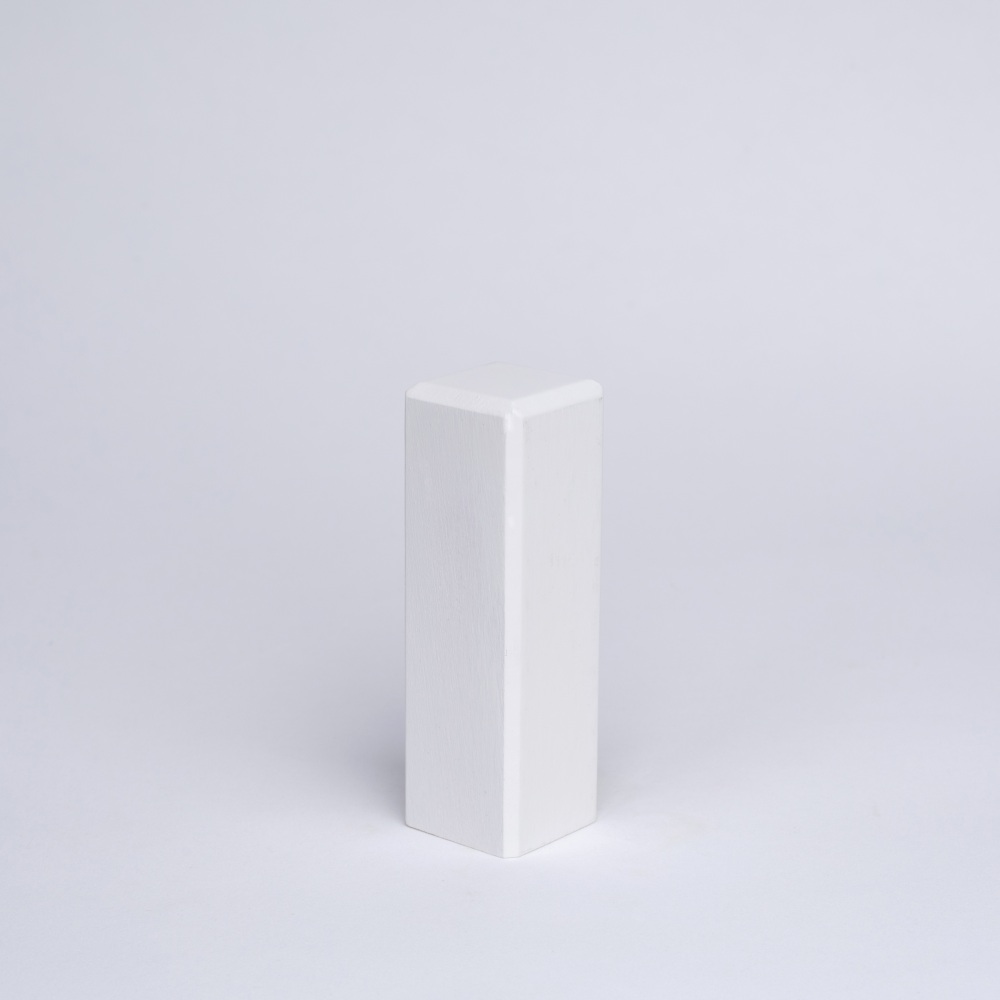 Bloc d'angle universel 65mm blanc laqué RAL9010