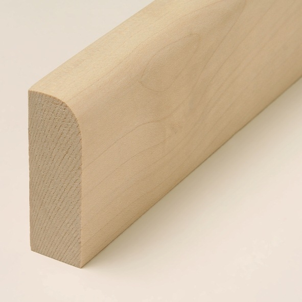 Plinthe en bois véritable avec arrondi bord avant 60 mm érable naturel