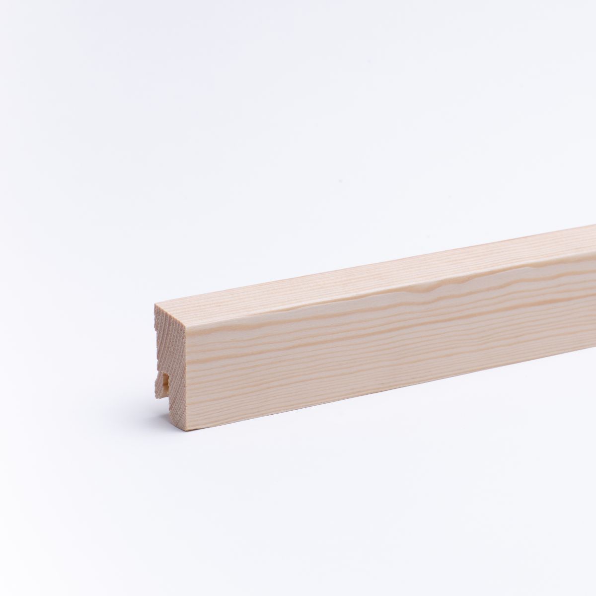 Plinthe en bois véritable avec à bord biseauté 40 mm pin laqué