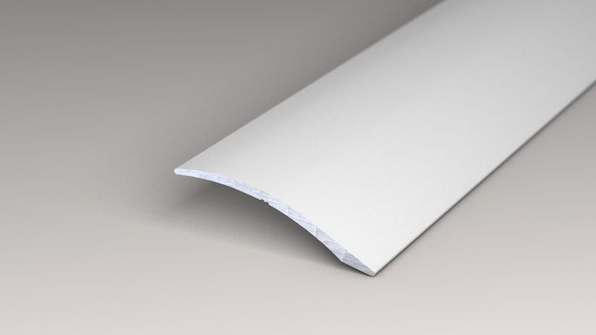 Profilé d'adaptation 40 mm autocollant Argent - 1,00 m