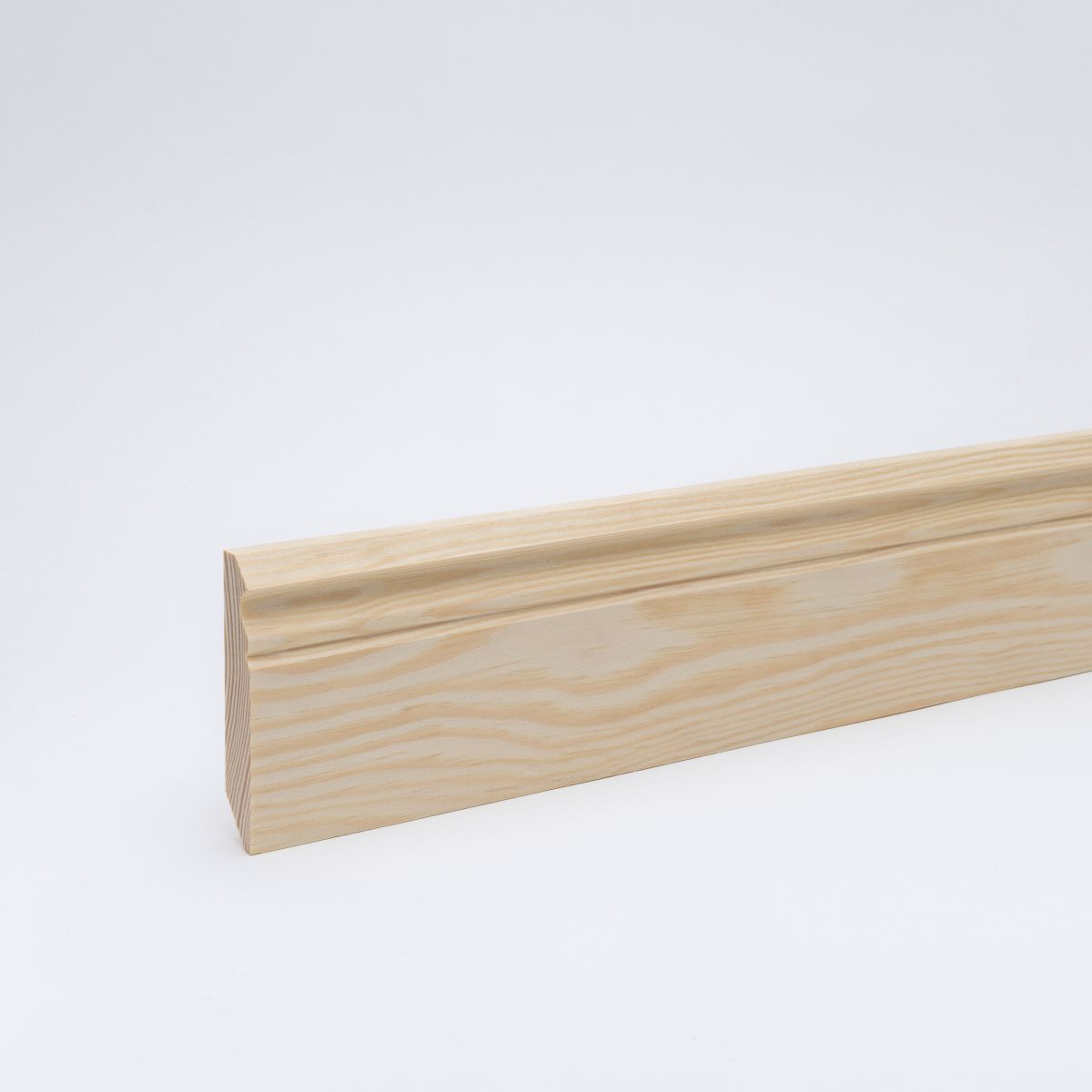 Plinthe en bois massif profil Berlin 90mm - pin brut