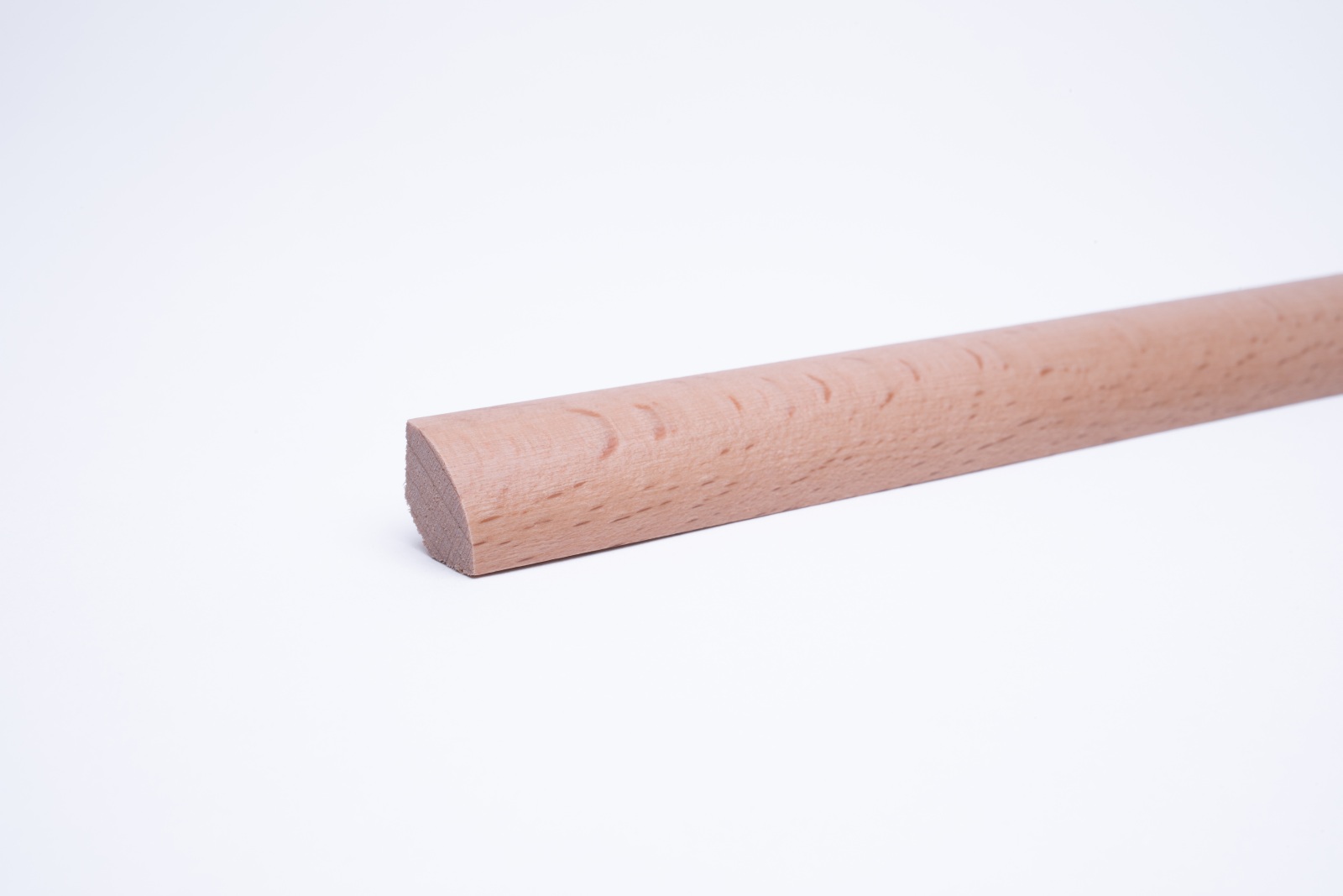 Plinthe de quart de rond en noyau Véritable bois hêtre laqué