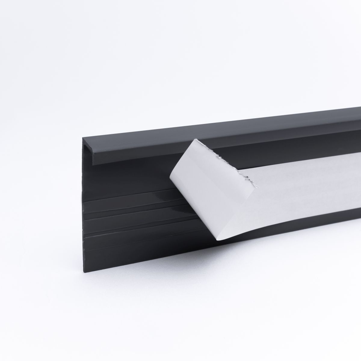 Plinthe flex pour revêtement du sol gris