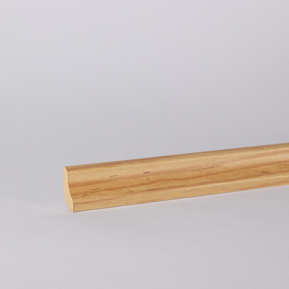 Plinthe de gorge creuse en noyau MDF optique bois Pine Perigold