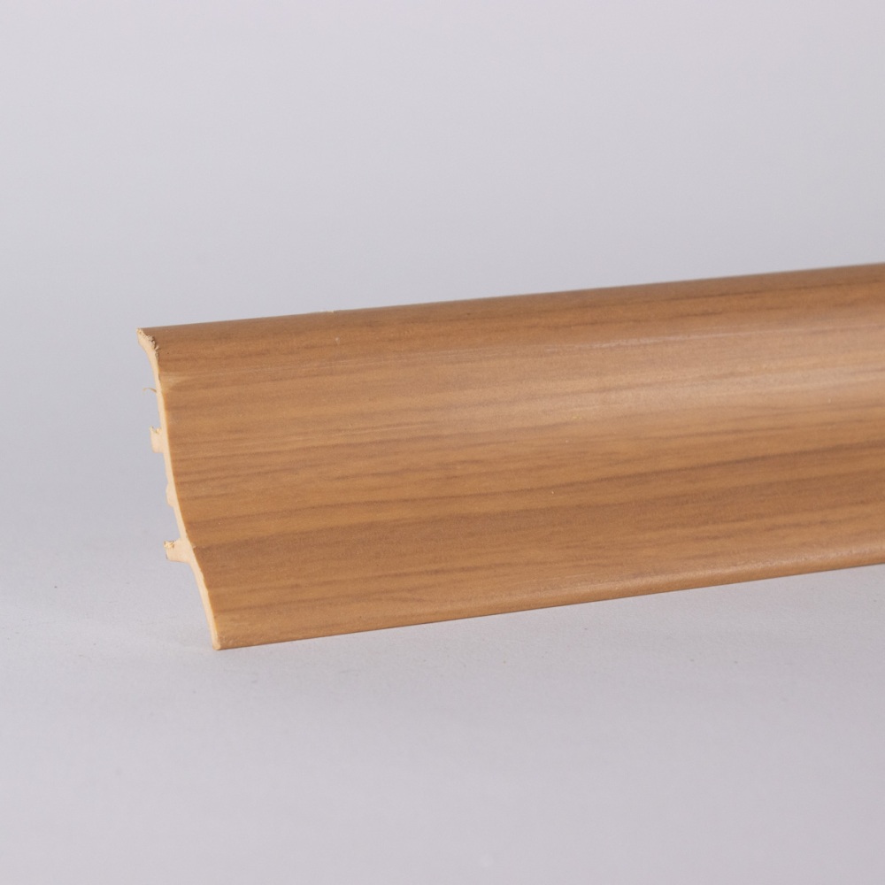 Plinthe Flex mousse plastique cherry