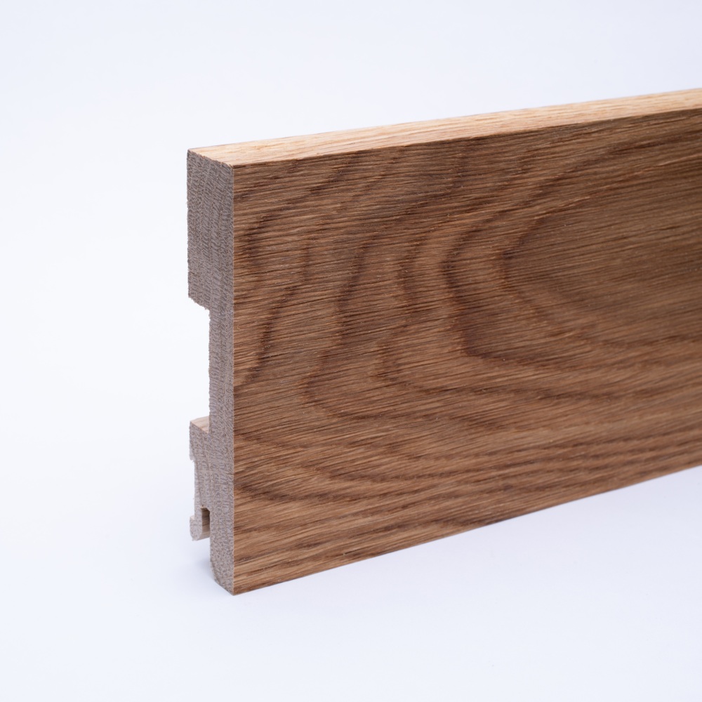 Plinthe en bois véritable carré 100mm chêne huilé