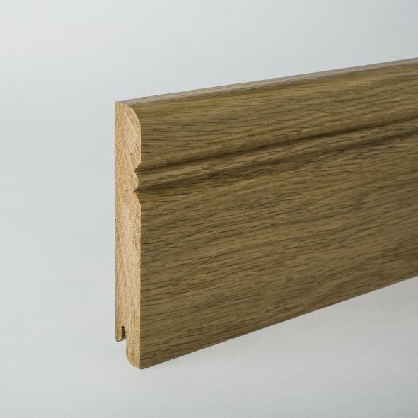 Plinthe en bois véritable profil Vieux Rhin 120mm chêne laqué