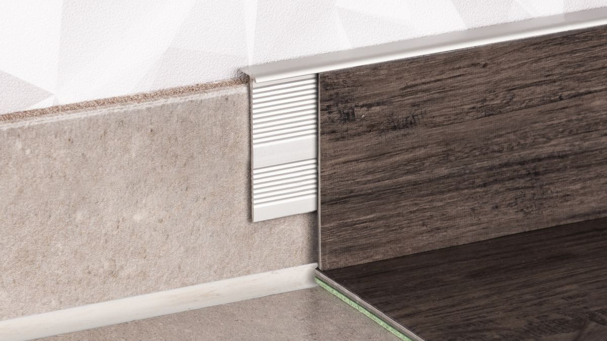 Plinthe Reno 370 pour revêtements 2-3 mm - argent