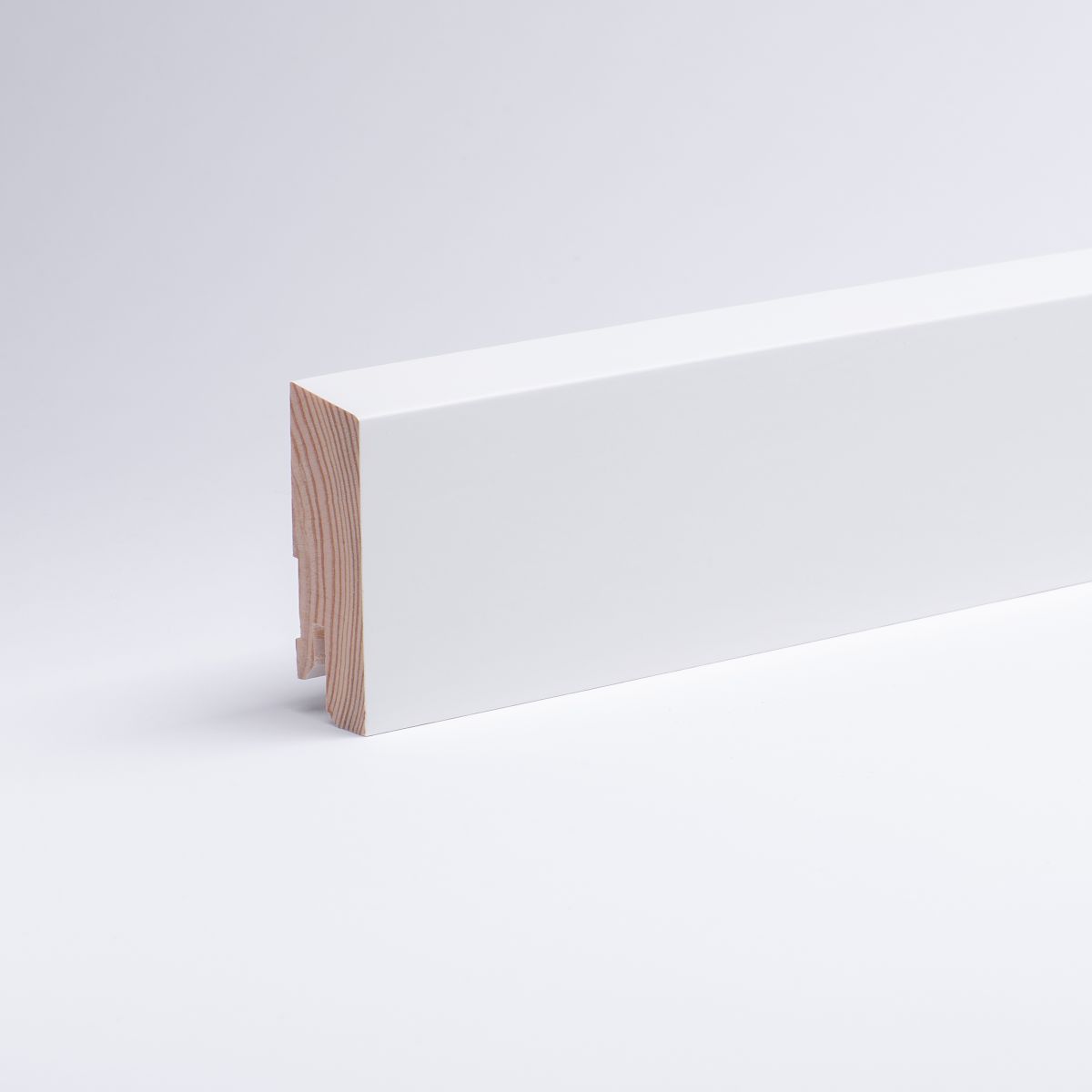 Massivholz Sockelleiste 60 mm abgeschrägt - Weiß - RAL 9016