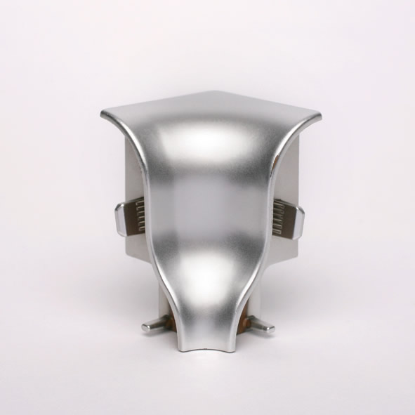 Angle intérieur argent mat