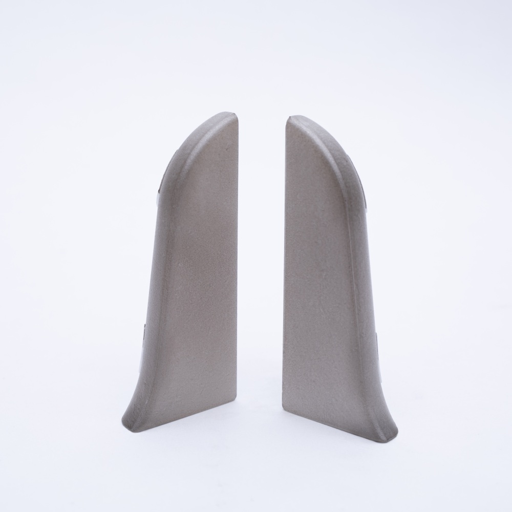 Embouts pour plinthes en métal aspect inox brossé