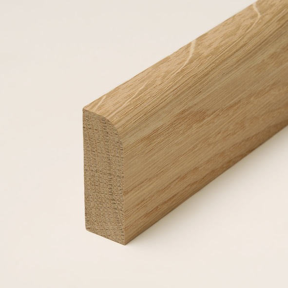 Plinthe en bois véritable avec arrondi bord avant 60 mm chêne naturel