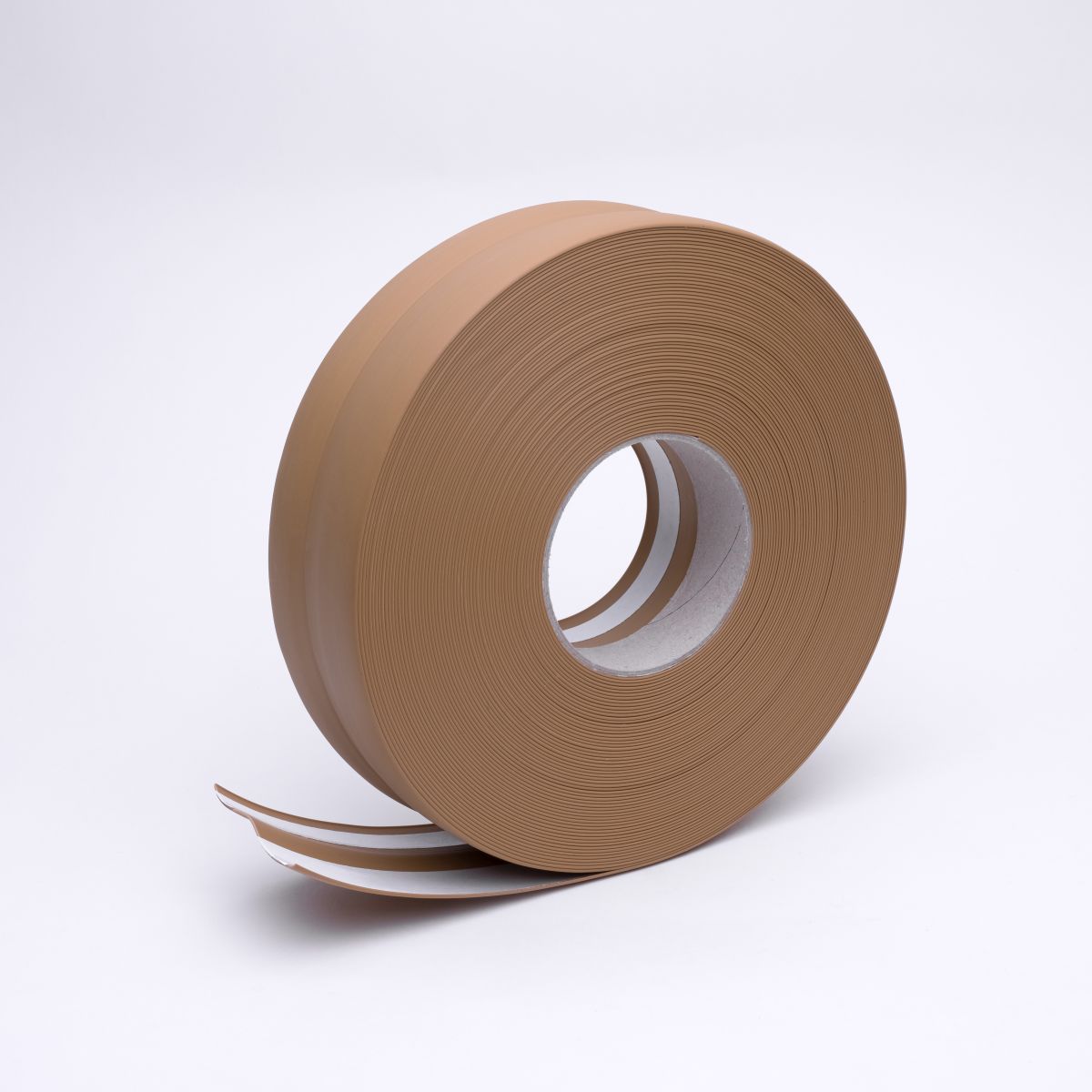 Plinthe souple brun clair 32 x 23mm