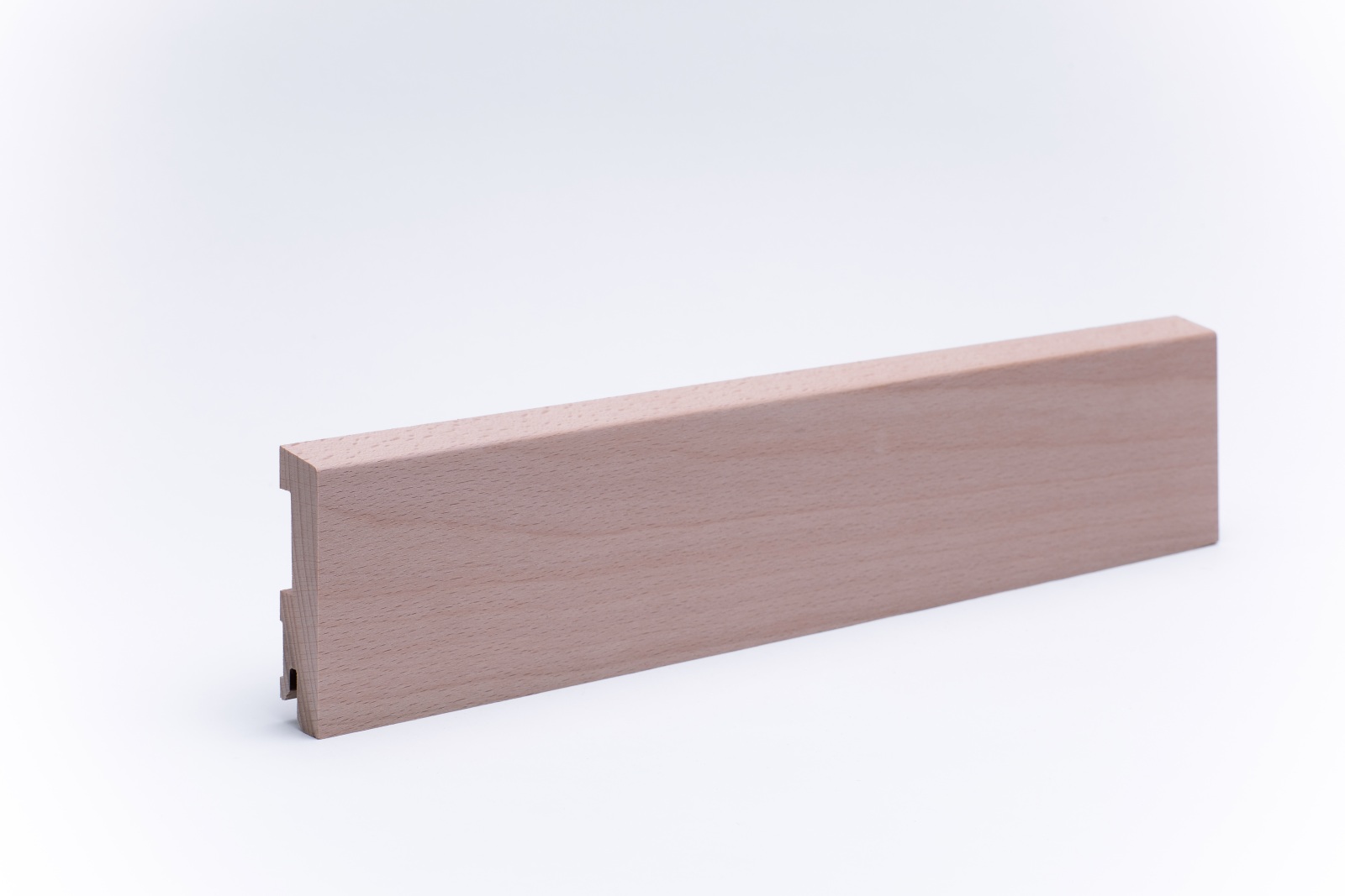 Rodapié de madera maciza biselado 80mm - Haya en bruto