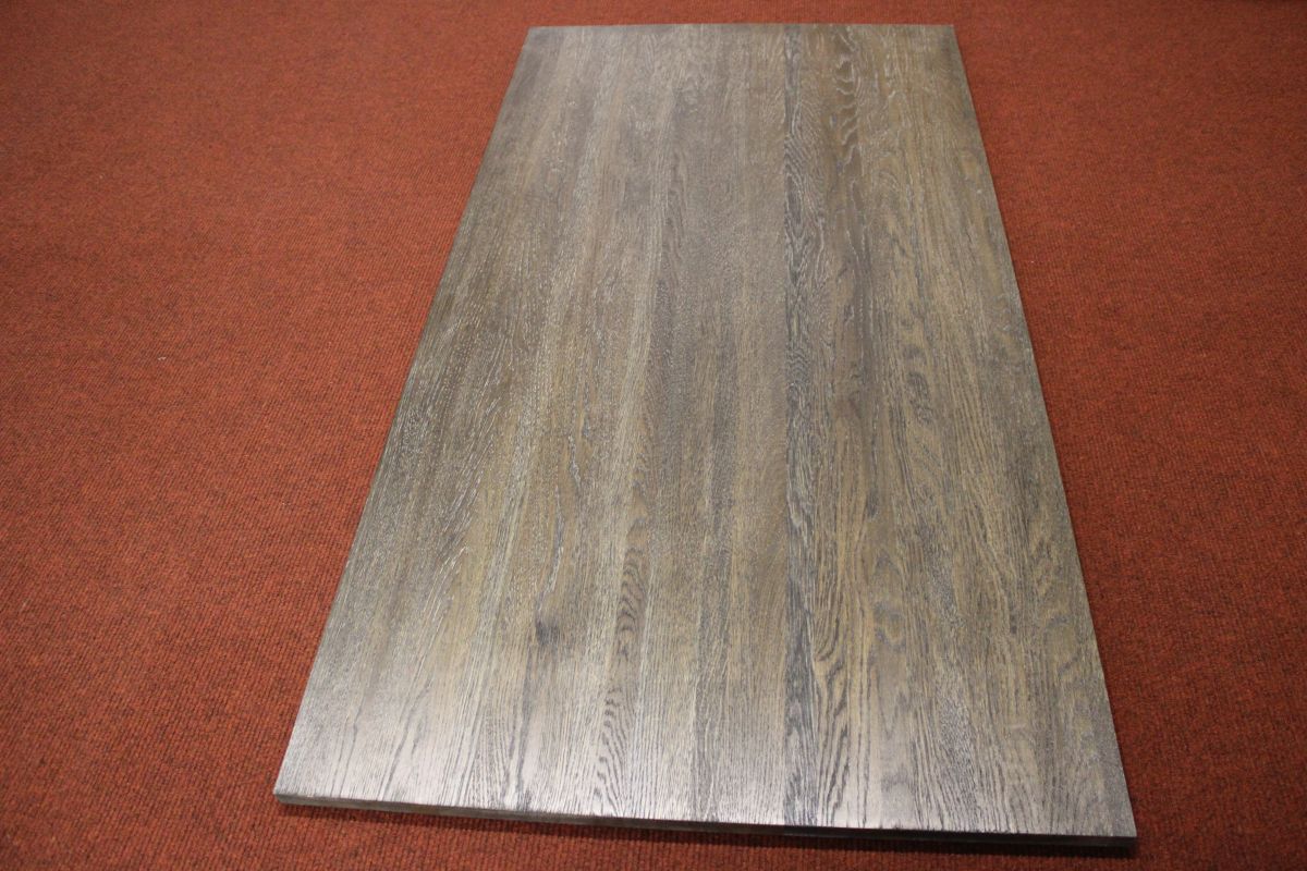 Plateau massif 22 mm chêne huilé pepper black 126 x 66 cm