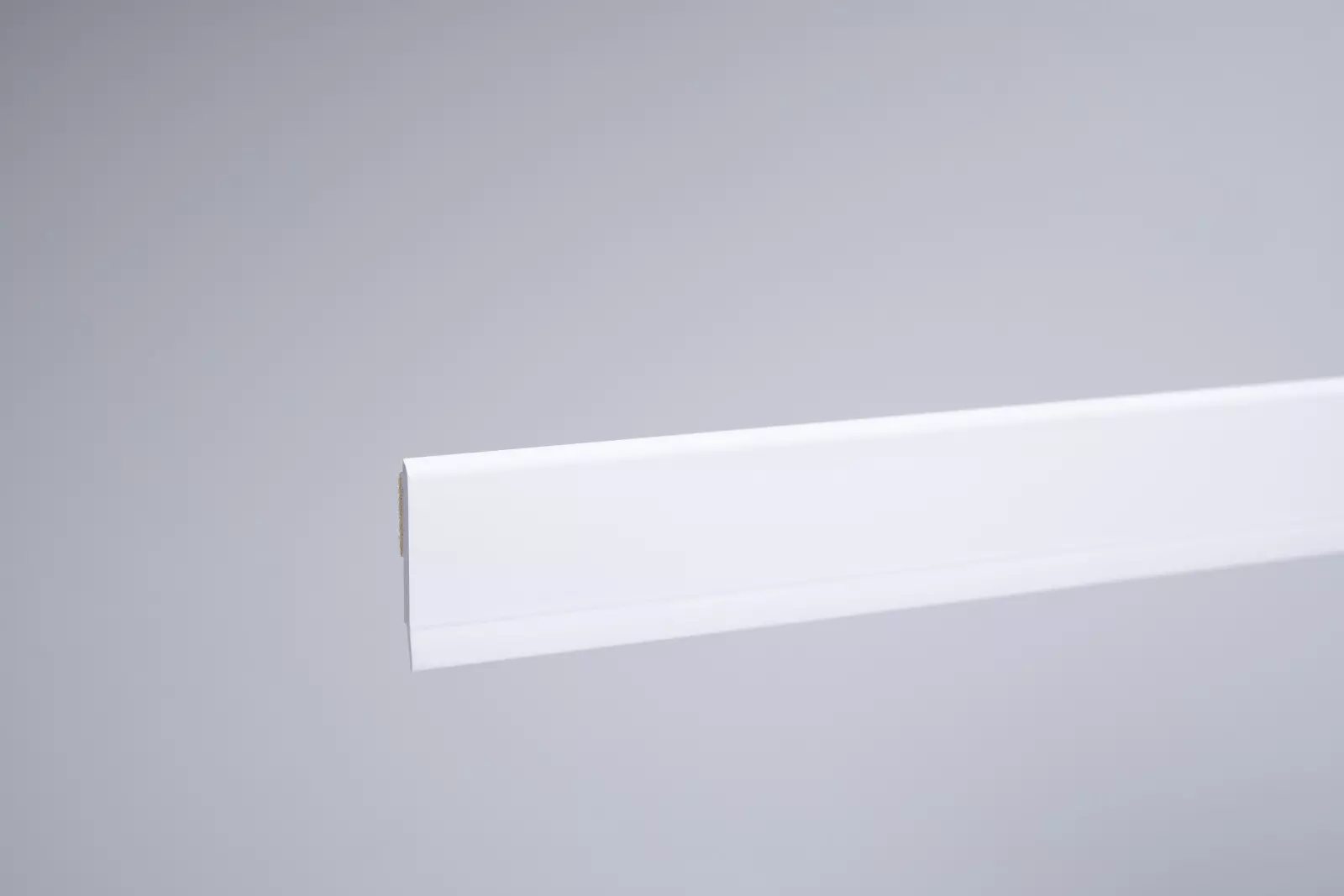 Universal - Flachleiste, Selbstklebend mit Lippe 30 x 2,5mm