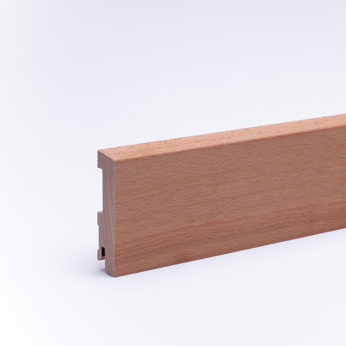 Plinthe en bois véritable avec à bord biseauté 80mm hêtre huilé