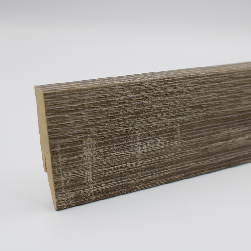 Plinthe aspect bois 60 mm chêne antik