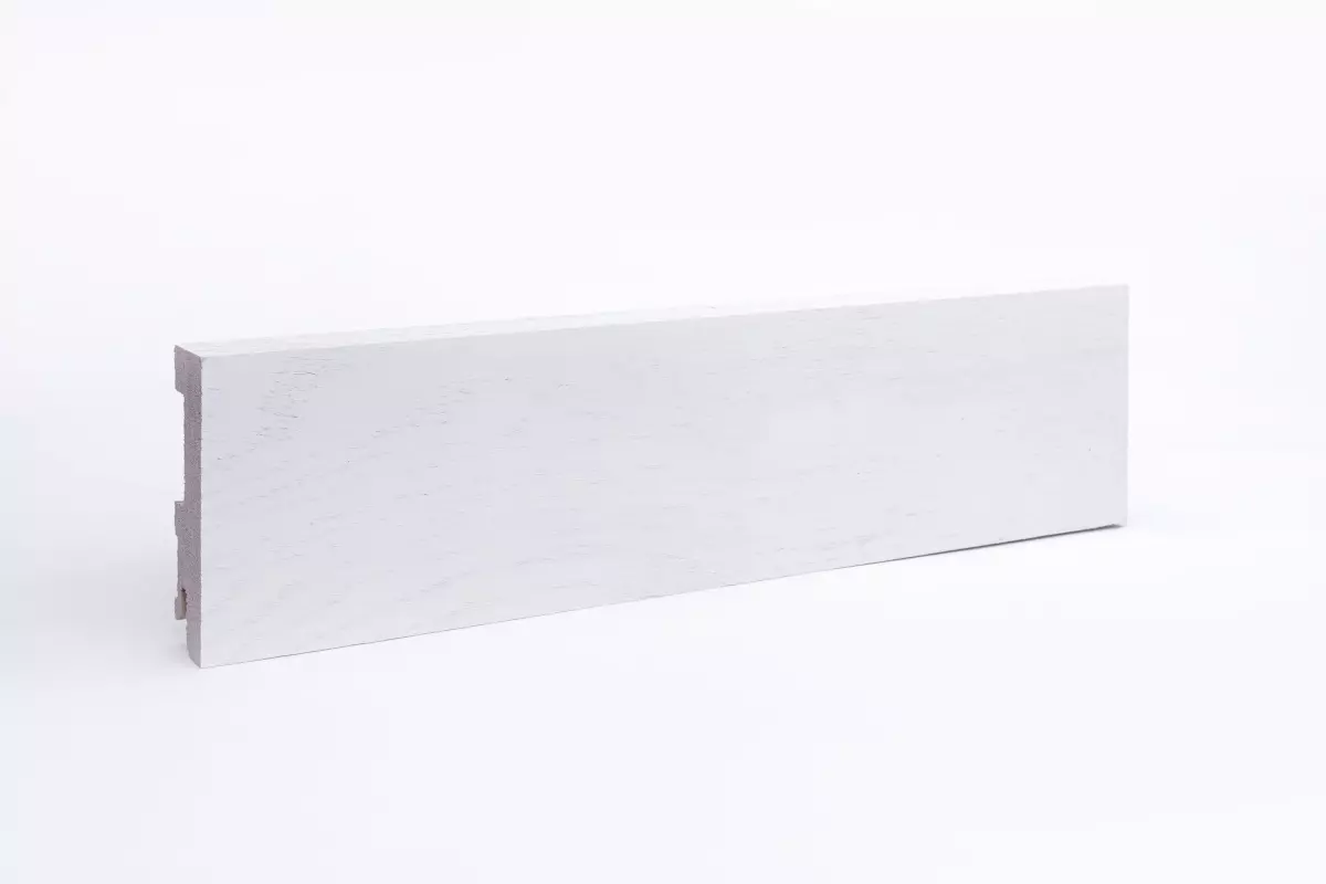 Vierkant Massivholz-Sockelleisten 80mm - Eiche weiß lackiert