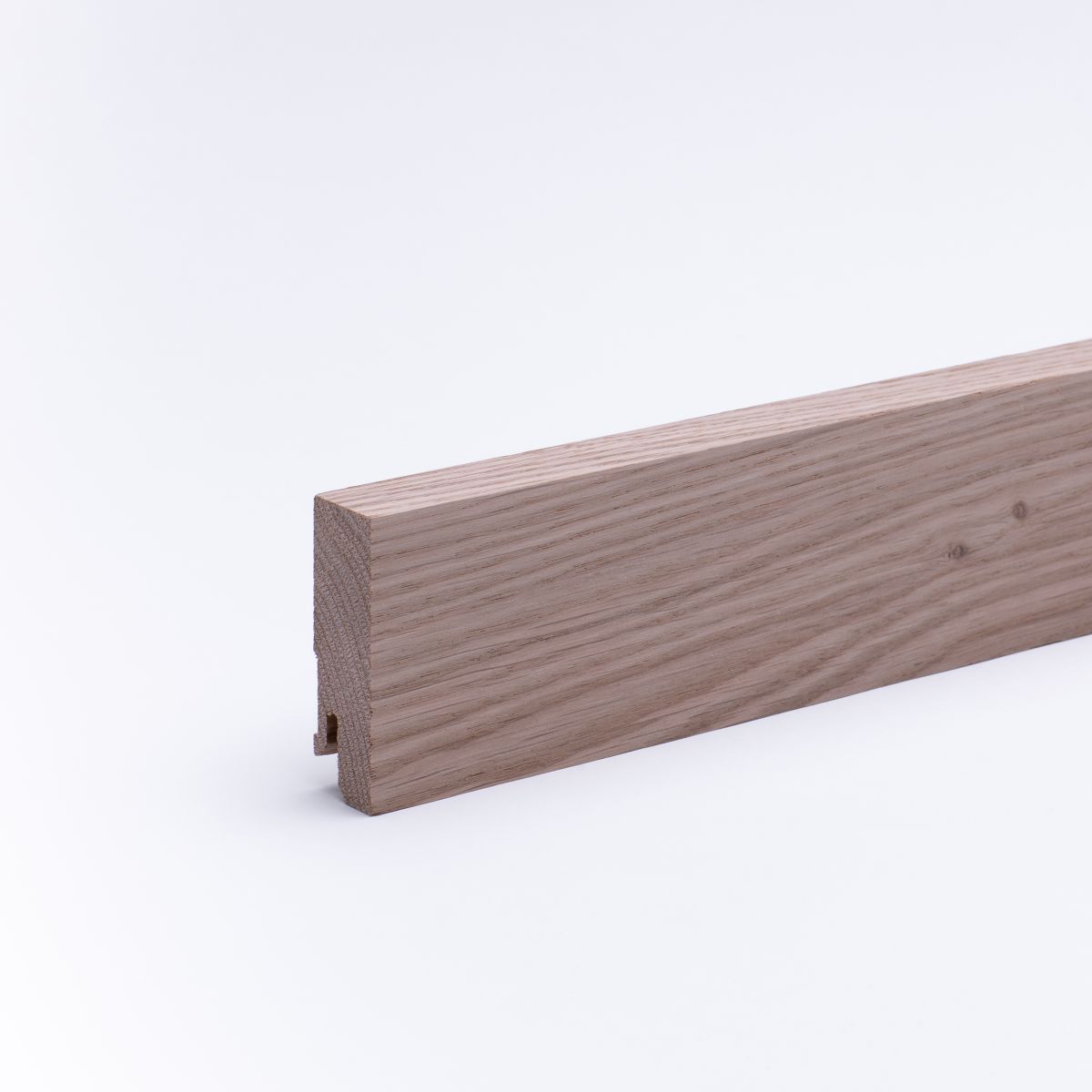 Plinthe en bois véritable carré 60 mm chêne naturel