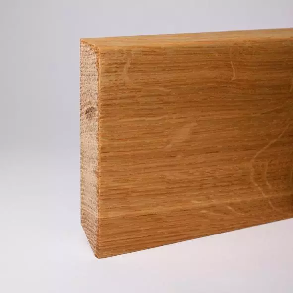 Massivholz Sockelleiste abgeschrägt 100mm - Eiche geölt