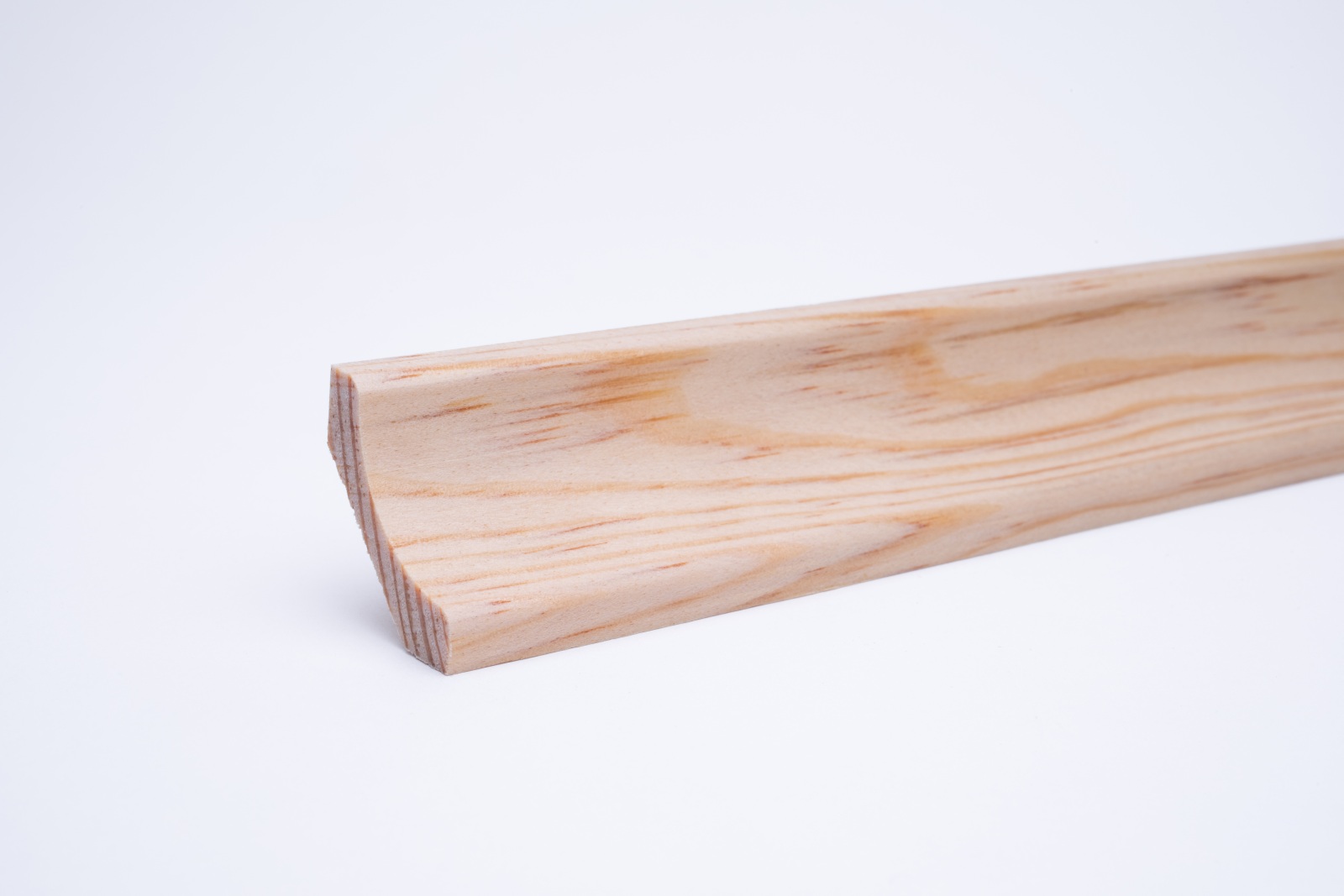 Plinthe de gorge creuse en Véritable bois pin huilé